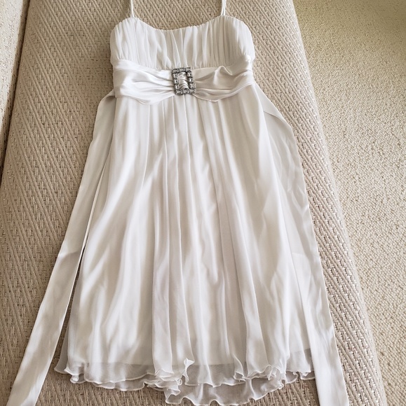 White Dress w/Rhinestone Buckle n Satin Straps - Picture 3 of 7